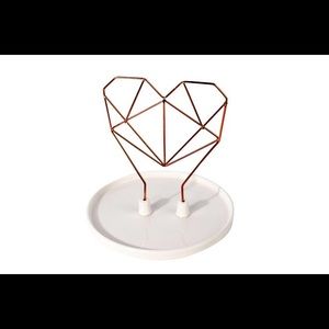COXET Wire Heart Jewelry Holder NWT